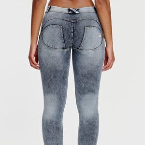 Freddy WR.UP midrise M 7/8th stonewash DISCONTINUED